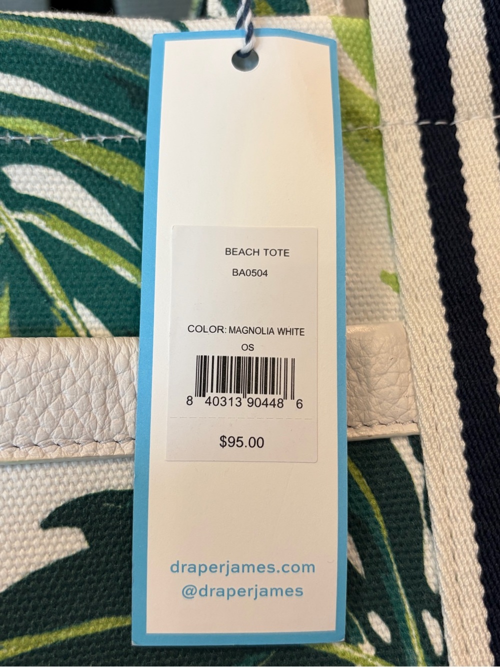 Draper James NWT Monstera Flora Leaf Canvas Tote, Green/White/Black, 23x12x10 - Picture 7 of 12